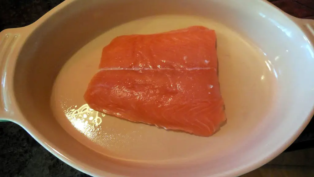 salmon fillet in baking dish