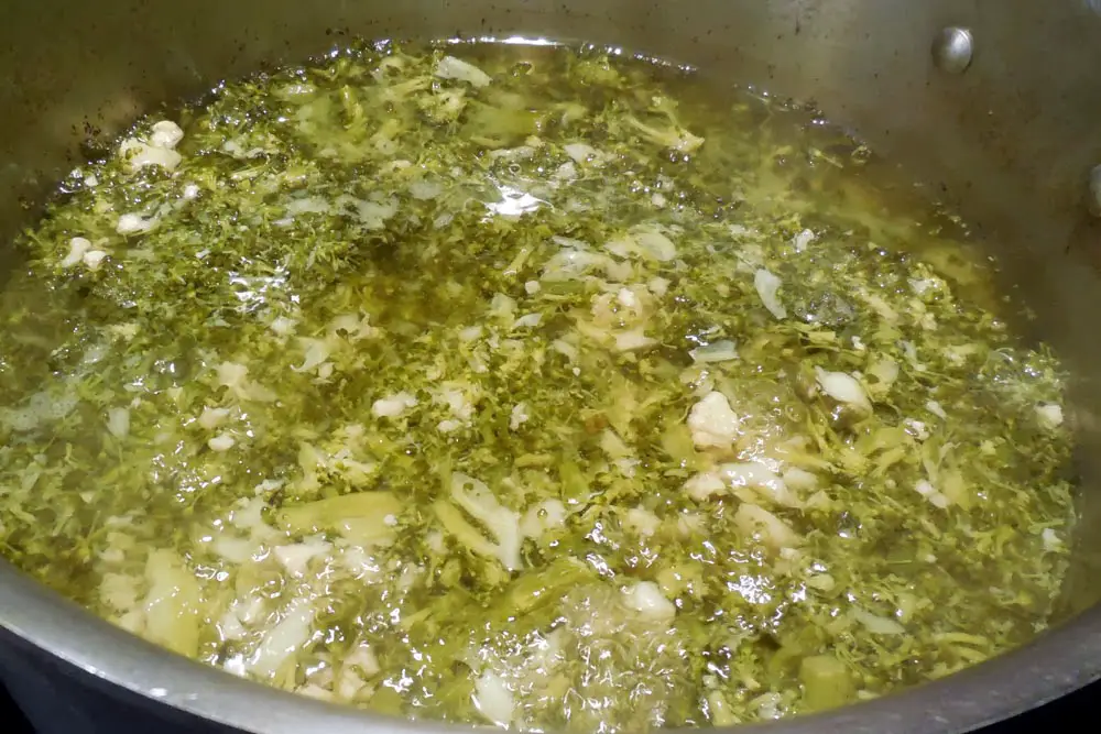 cream of broccoli soup, broccoli soup, cream of broccoli and cauliflower soup, vegetarian soup