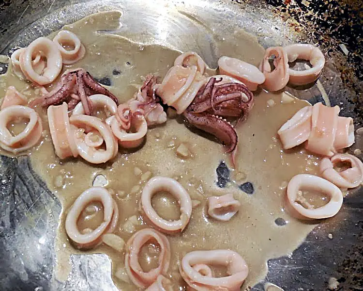 cook calamari