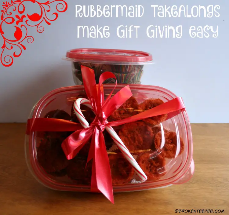 Rubbermaid TakeAlongs, Walmart, Share the Holiday, Giving the Gift of Thanks, Candy Cande Brownies, Pecan Pie Blondies, #ShareTheHoliday, #CollectiveBias, #AD