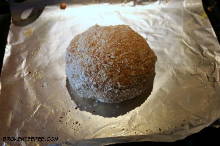 making Scotch Eggs, brunch recipe, HORMEL® MARY KITCHEN® Hash, corned beef hash, Corned Beef Hash Scotch Egg, #HowDoYouHash, #CollectiveBias #Ad