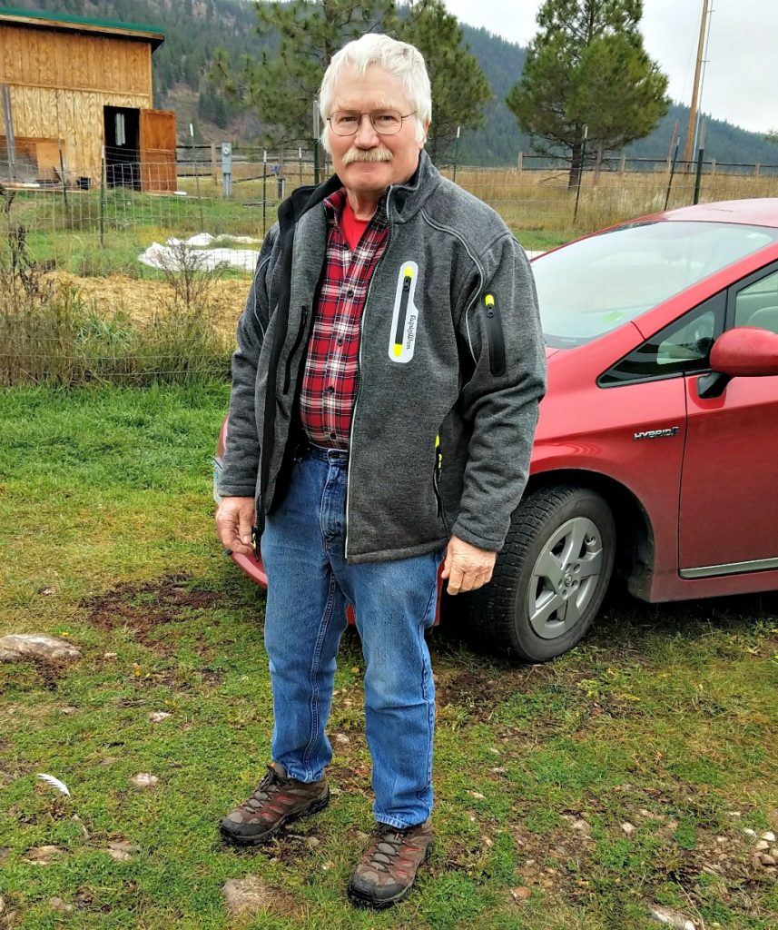 RefrigiWear, holiday gift ideas, Extreme Sweater Jacket, Friday's Hunt, Week's Favorite