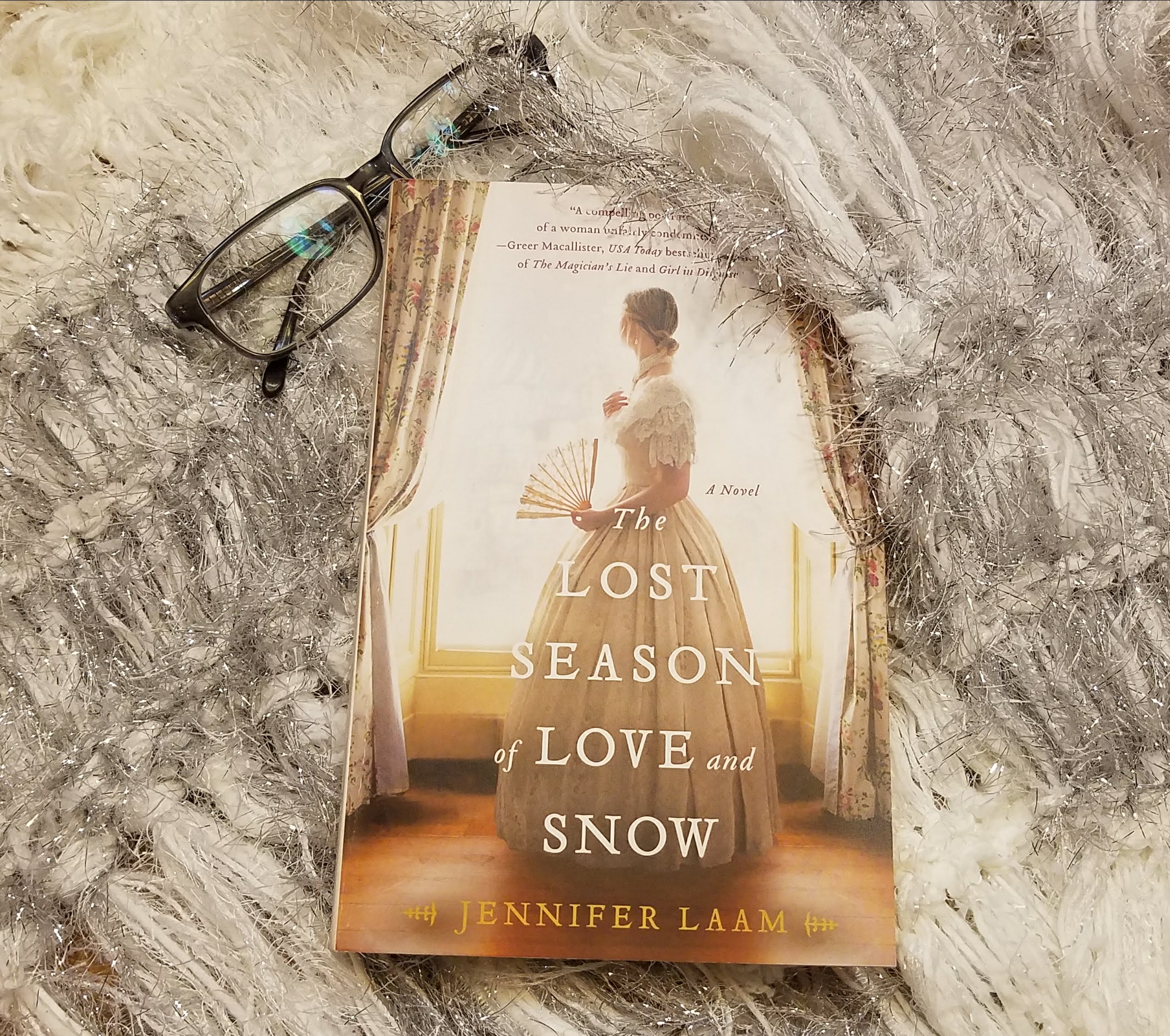 The Lost Season of Love and Snow by Jennifer Laam – Book Review with Giveaway