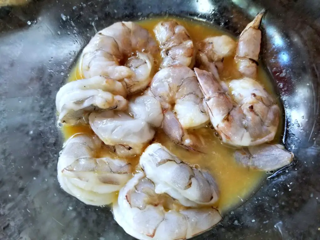 shrimp in marinade for grilled shrimp recipe