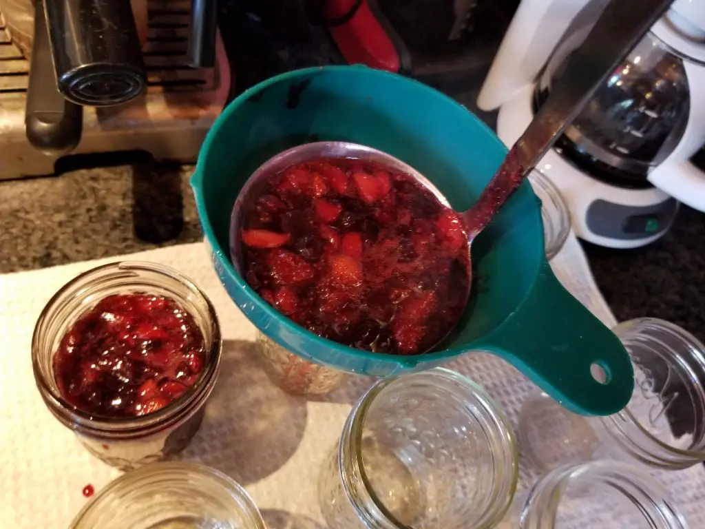 add jam to jars