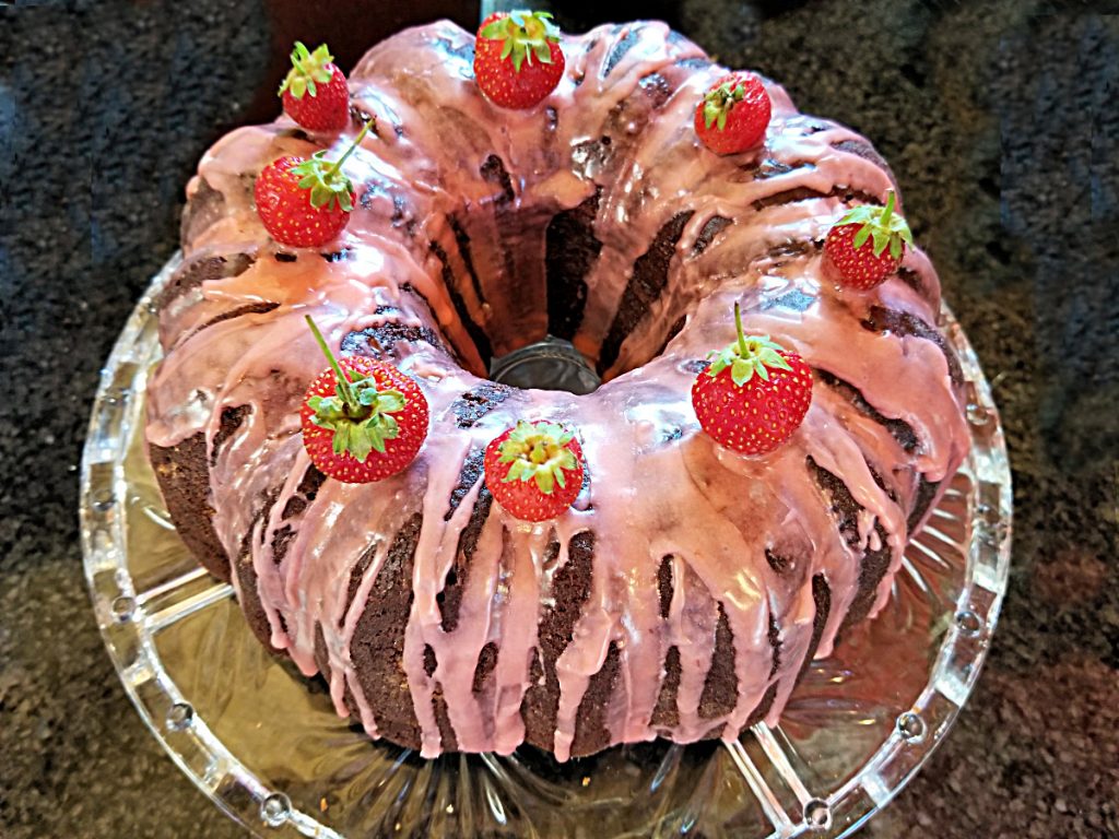 strawberry chocolate bundt cake recipe