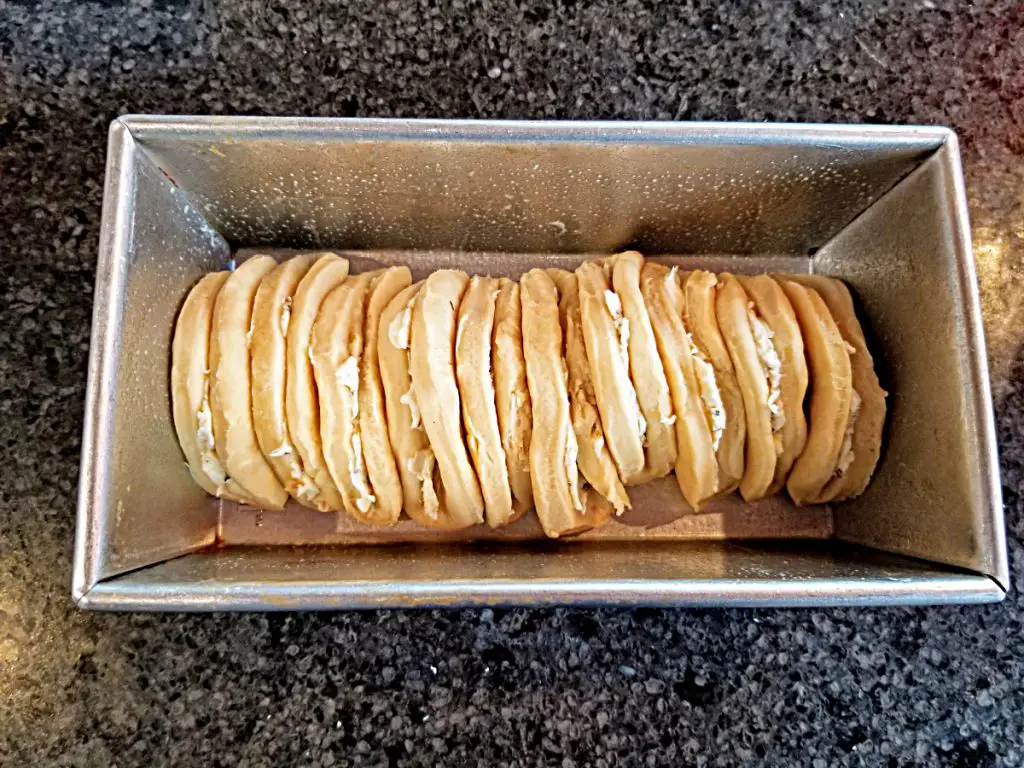 line up folded circles in loaf pan