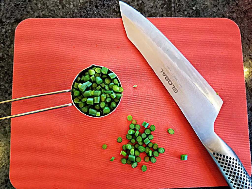 cut garlic scapes
