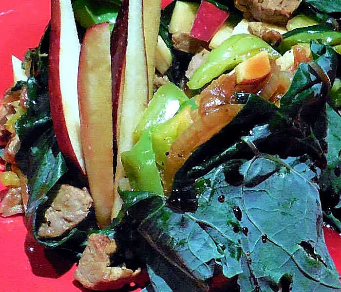 Kale Recipe: Kale Wraps with Apples, Onions, Peppers and Beef