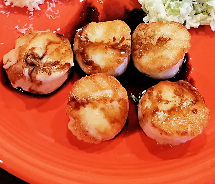 Pan Fried Scallops with Balsamic Reduction